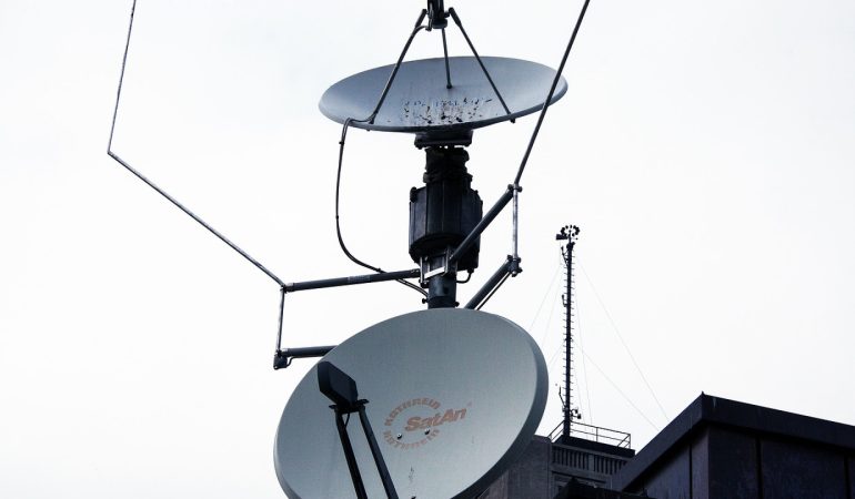 Les offres TV et TNT par satellite : décryptage des options de réception